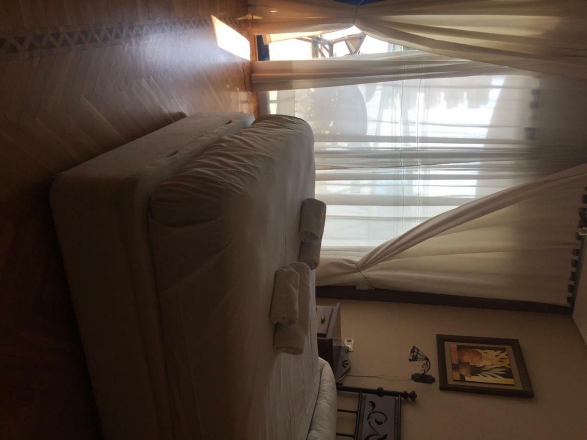 Apartamento En Playa Capellans Салоу Екстериор снимка